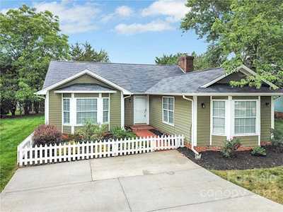 2909 Misty Plum Ct Fort Mill, SC 29715