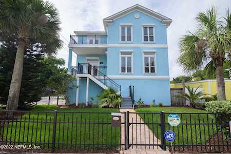 504 6th Ave Jacksonville Beach, FL 32250