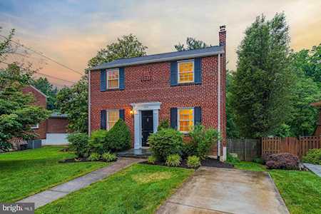 9904 Tenbrook Dr Silver Spring, MD 20901