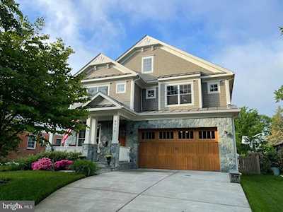 8930 Bradmoor Dr Bethesda, MD 20817