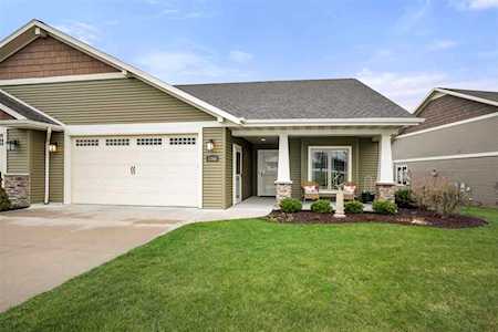 1345 Prairie Lake Circle Neenah, Village of Fox Crossing, WI 54956