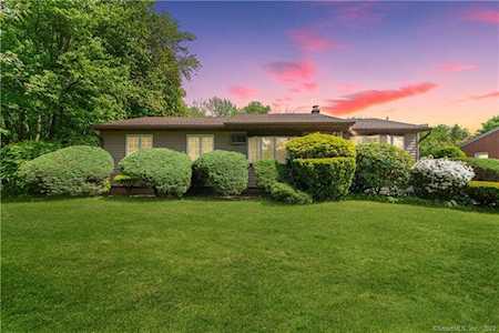 3124 North Main Street Waterbury, CT 06704