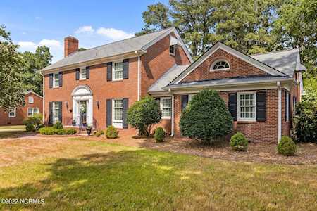 3325 N Walnut Street Farmville, NC 27828