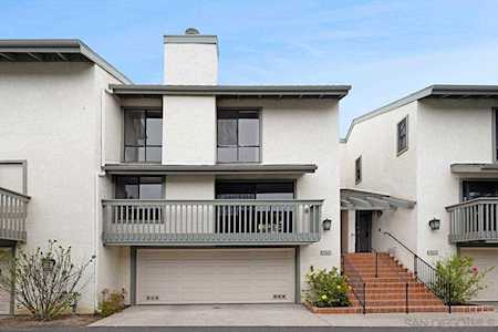 8234 Caminito Sonoma La Jolla, CA 92037