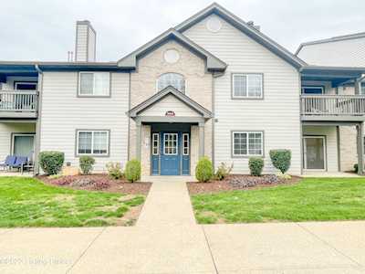 10404 Southern Meadows Dr #103 Louisville, KY 40241