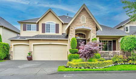 10828 Muirwood Way NE Redmond, WA 98053