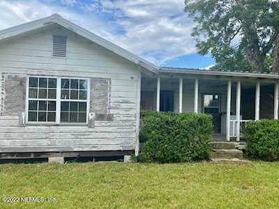 23779 County Road 225A Lawtey, FL 32058