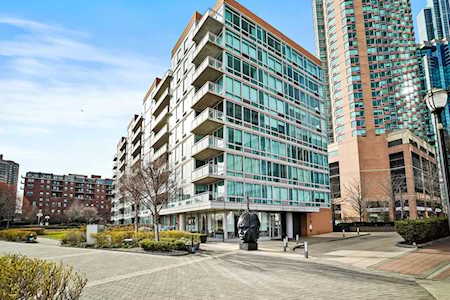 25 Hudson St #802 Jersey City, NJ 07302