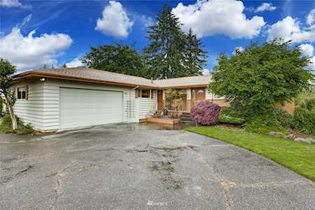 5259 116th Ave SE Bellevue, WA 98006
