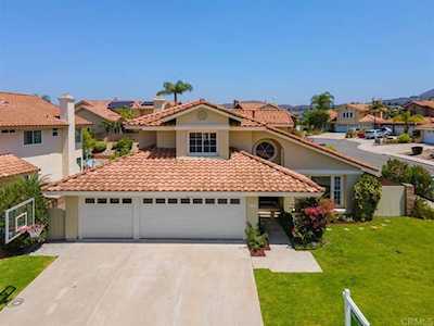 8756 Cayucos Way San Diego, CA 92129