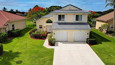 6066 Las Colinas Circle Lake Worth Beach, FL 33463