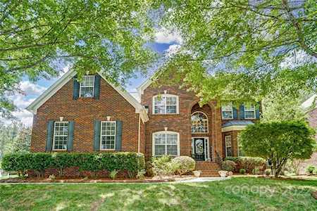 8300 Morehouse Dr Waxhaw, NC 28173
