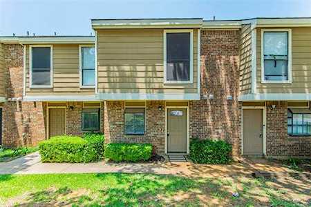 2115 Park Willow Lane #C Arlington, TX 76011