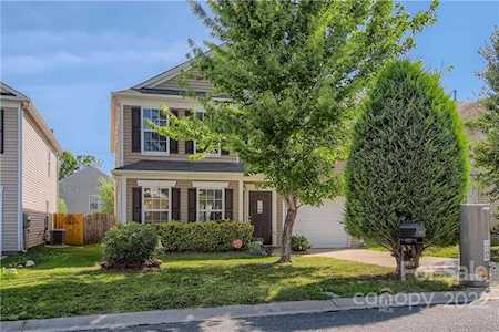911 Littleton Dr Concord, NC 28025