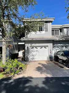 5121 Sabal Gardens Lane #2 Boca Raton, FL 33487