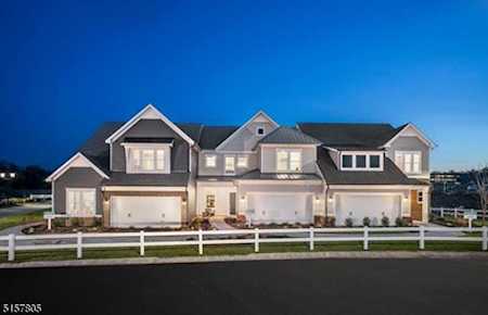 20 Applegate Florham Park Boro, NJ 07932