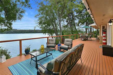 29035 Gamble Place NE Kingston, WA 98346