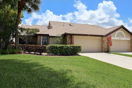 8124 Mimosa Place Boynton Beach, FL 33472
