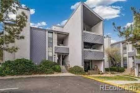 9887 E Peakview Ave #F12 Englewood, CO 80111