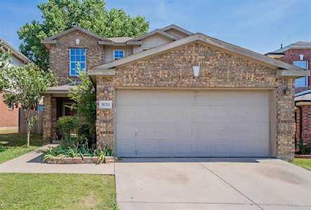 1632 Timber Glen Drive Bedford, TX 76022