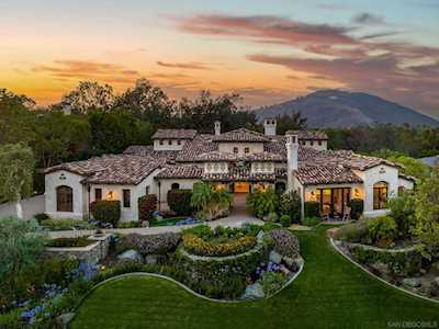 18363 Calle La Serra Rancho Santa Fe, CA 92091