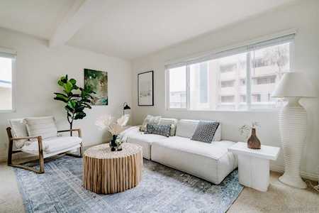 1365 Seacoast Dr #L Imperial Beach, CA 91932