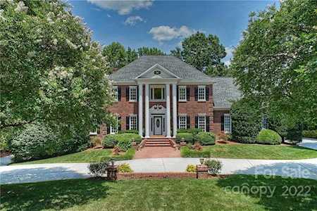 4401 Piper Glen Dr Charlotte, NC 28277