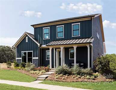 12222 Anne Blount Alley Davidson, NC 28078