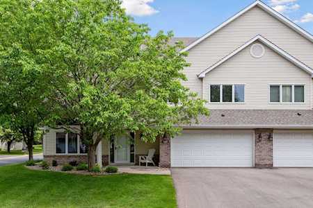 1860 Cliff Lake Court Eagan, MN 55122