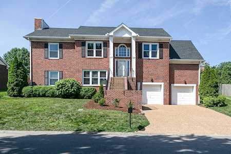6329 Sweetgum Lane Nashville, TN 37221
