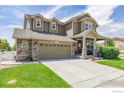 2189 Winding Dr Longmont, CO 80504