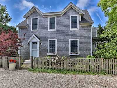54 West Vine Street #A Provincetown, MA 02657