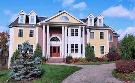 10 Prides Circle. Andover, MA 01810
