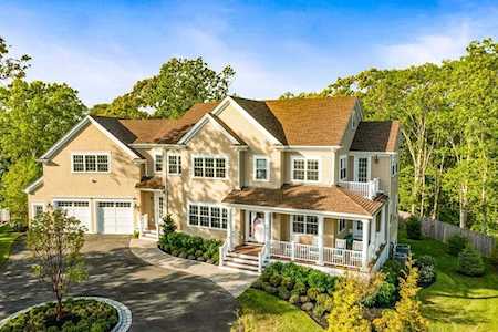 21 Heritage Lane Cohasset, MA 02025
