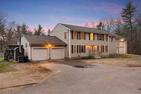 11 Raymond Huntington Hwy West Boylston, MA 01583