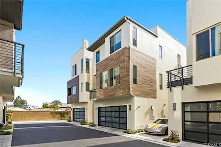 77 Ebb Tide Circle Newport Beach, CA 92663