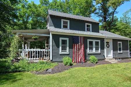 34 River Rd Killingly, CT 06241