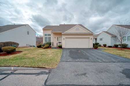 14 Heather Dr #13 Methuen, MA 01844