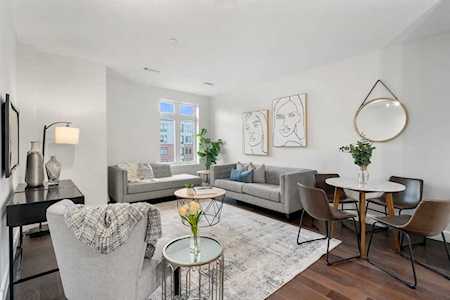 1501 Commonwealth Ave #304 Boston, MA 02135