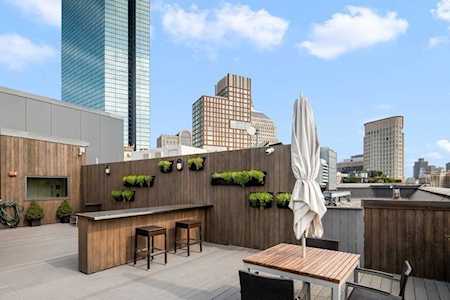 285 Columbus Ave #404 Boston, MA 02116