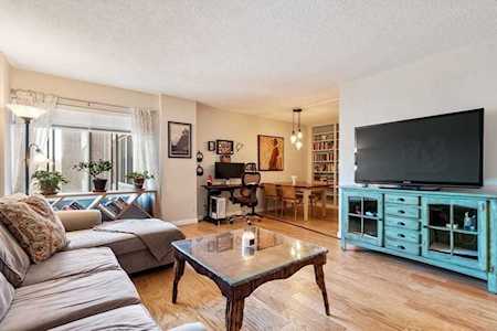 22 Chestnut Place #308 Brookline, MA 02445