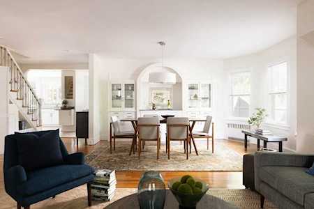 61 Columbia St #1 Brookline, MA 02446