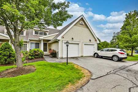 202 Diane Cir #202 Groveland, MA 01834