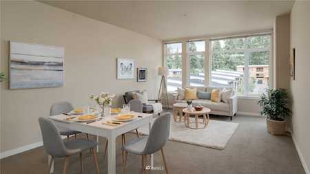 170 Harbor Square Loop NE #A409 Bainbridge Island, WA 98110