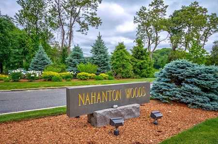 210 Nahanton St #209 Newton, MA 02459