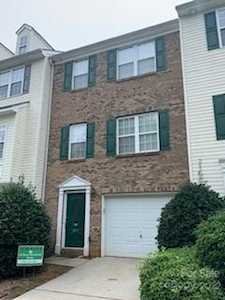 304 Langhorne Dr Mount Holly, NC 28120