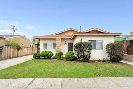 160 E Mountain View St Long Beach, CA 90805