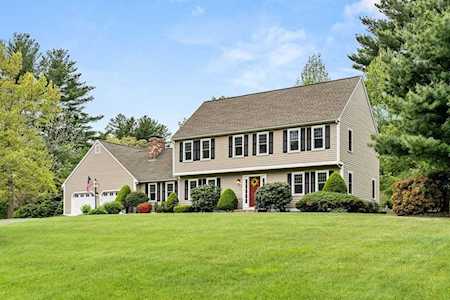28 Paige Farm Rd. Amesbury, MA 01913