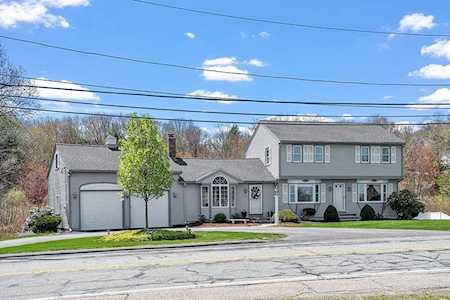 34 Graniteville Rd Chelmsford, MA 01824