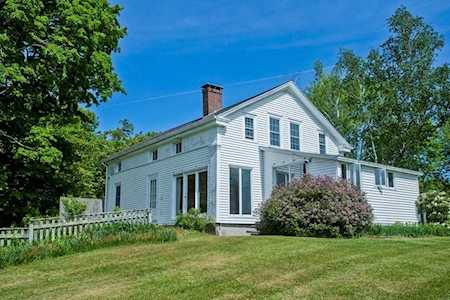 267 Harvey Mountain Rd Tolland, MA 01034